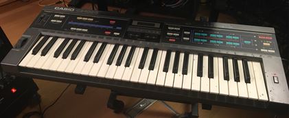 Casio-CZ1000"